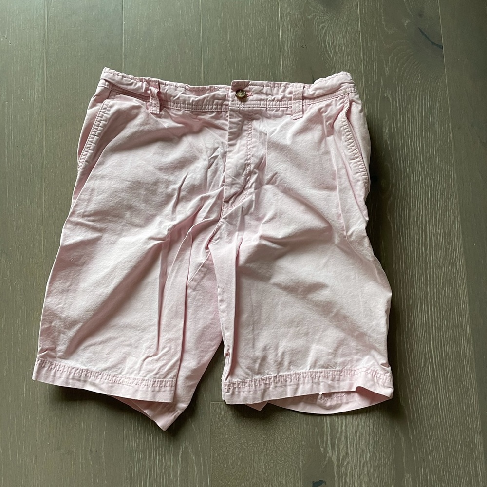 Izod men’s light pink pastel chino shorts size 33